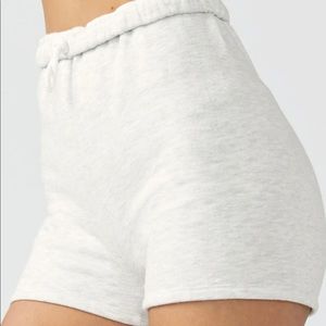 Joah Brown fitted Sweat Short, size S/M